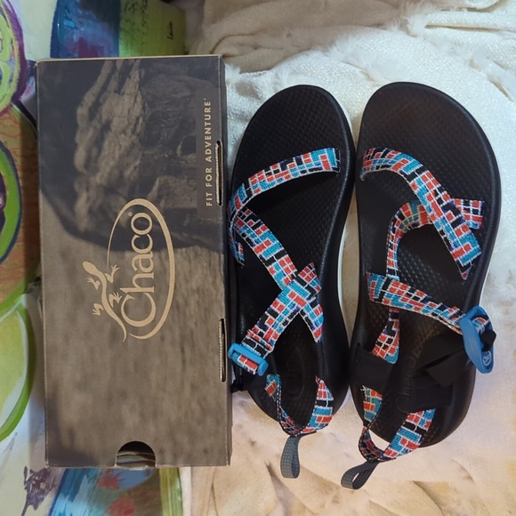 Chacos Youth 6 Z/1 Ecotread equals a woman's size 8 - Picture 5 of 6